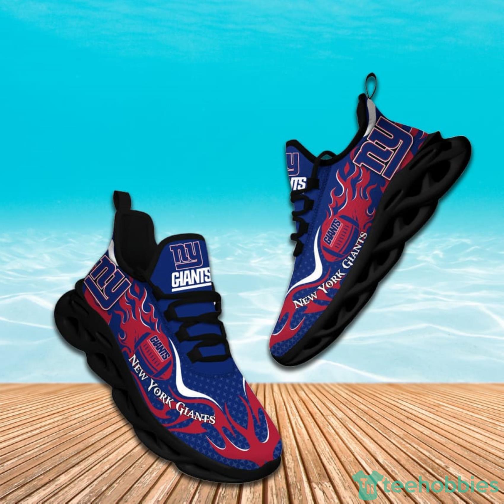 New York Giants NFL Fire Ball AOP Print Max Soul Shoes Gift For Fans Product Photo 1