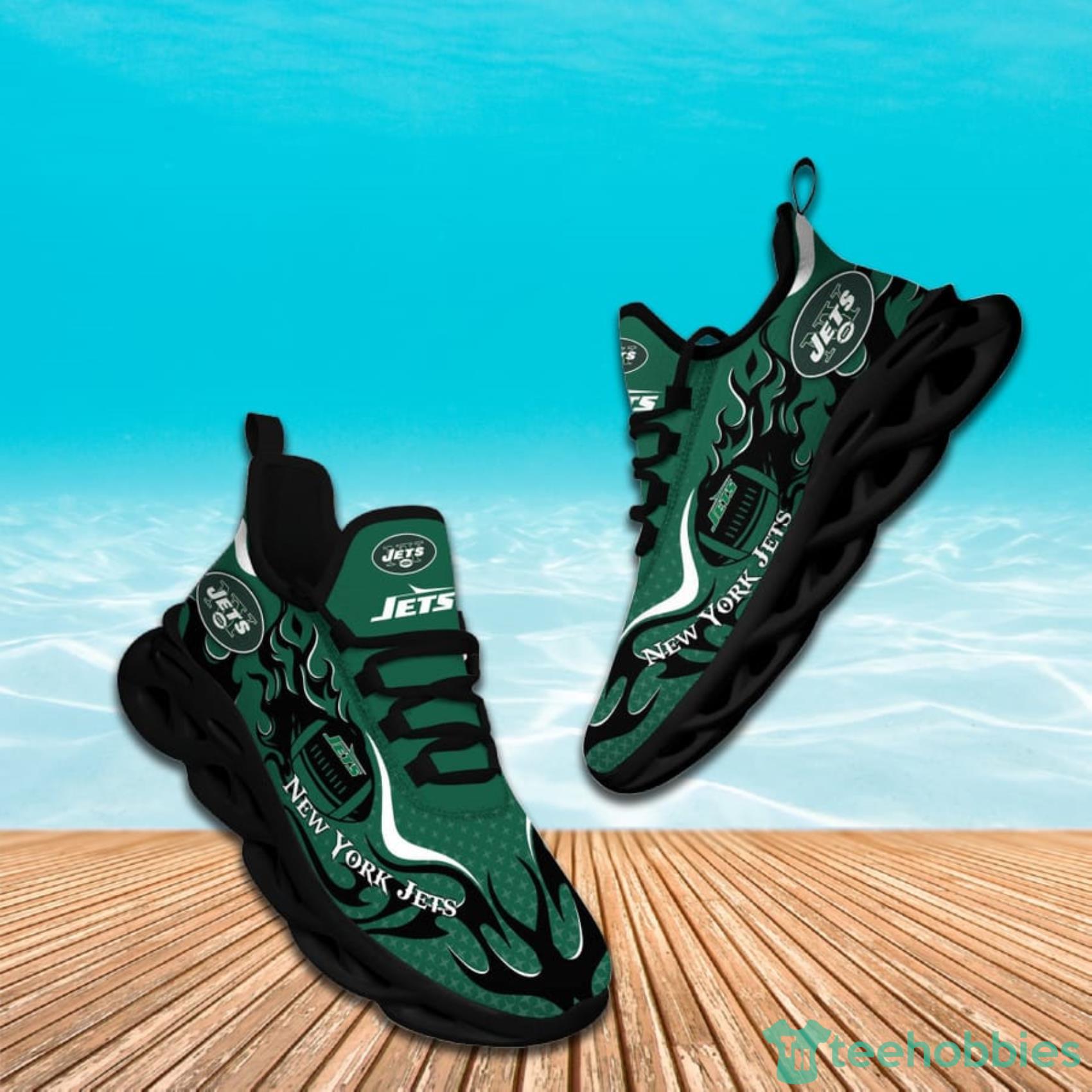 New York Jets NFL Fire Ball AOP Print Max Soul Shoes Gift For Fans Product Photo 1