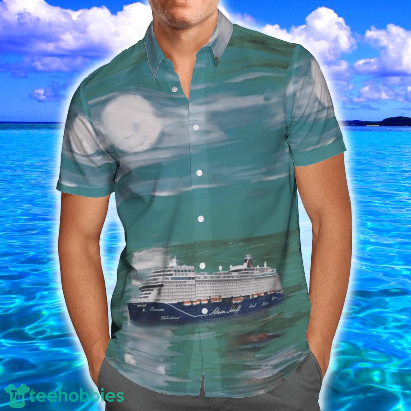 TUI Cruises Mein Schiff Green All Over Print 3D Hawaiian Shirt Vs Short Set image TUI Cruises Mein Schiff Green All Over Print 3D Hawaiian Shirt Vs Short Set Product Photo 2