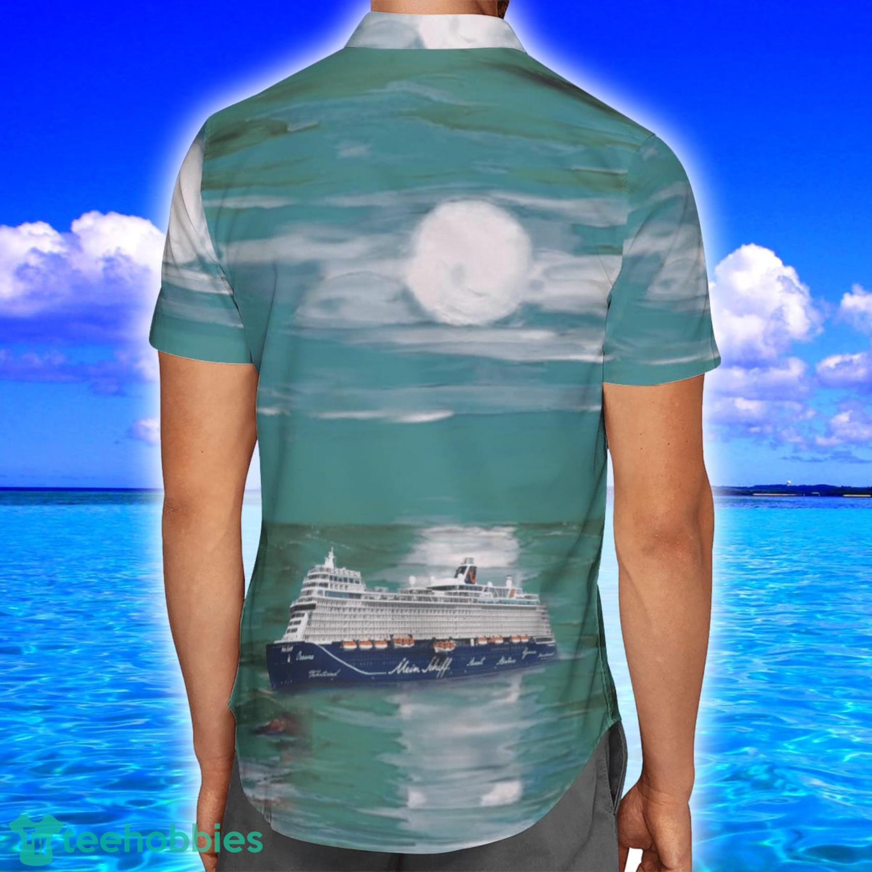 TUI Cruises Mein Schiff Green All Over Print 3D Hawaiian Shirt Vs Short Set Product Photo 3 TUI Cruises Mein Schiff Green All Over Print 3D Hawaiian Shirt Vs Short Set Product Photo 3