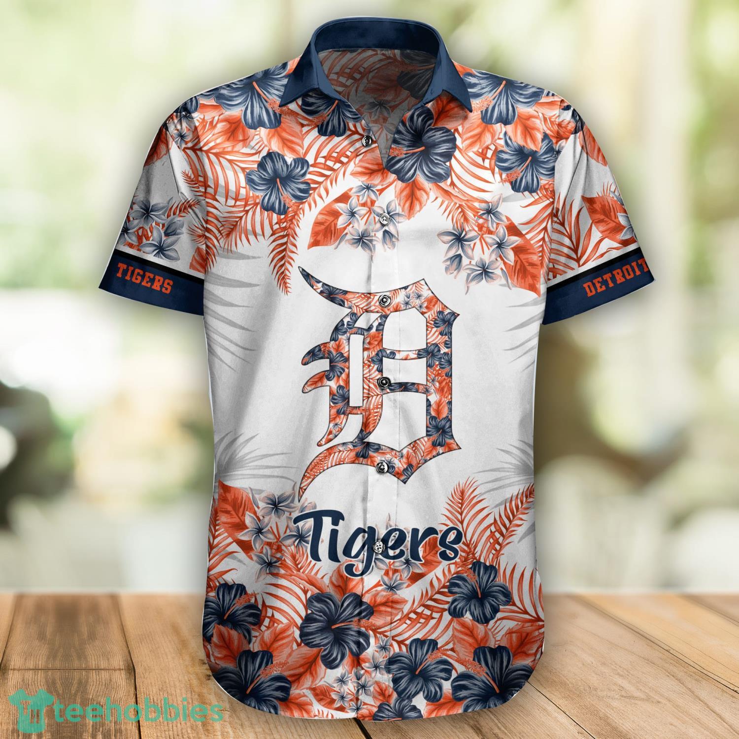 Detroit Tigers Pineapple Tropical Flower Summer Set Hawaiian Shirt And  Shorts