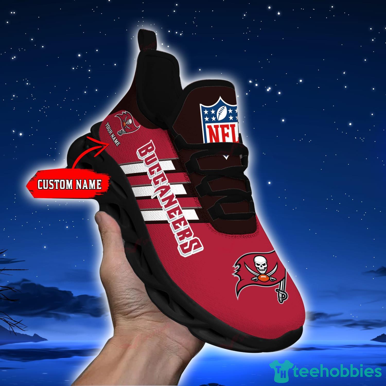 Tampa bay clearance buccaneers tennis shoes