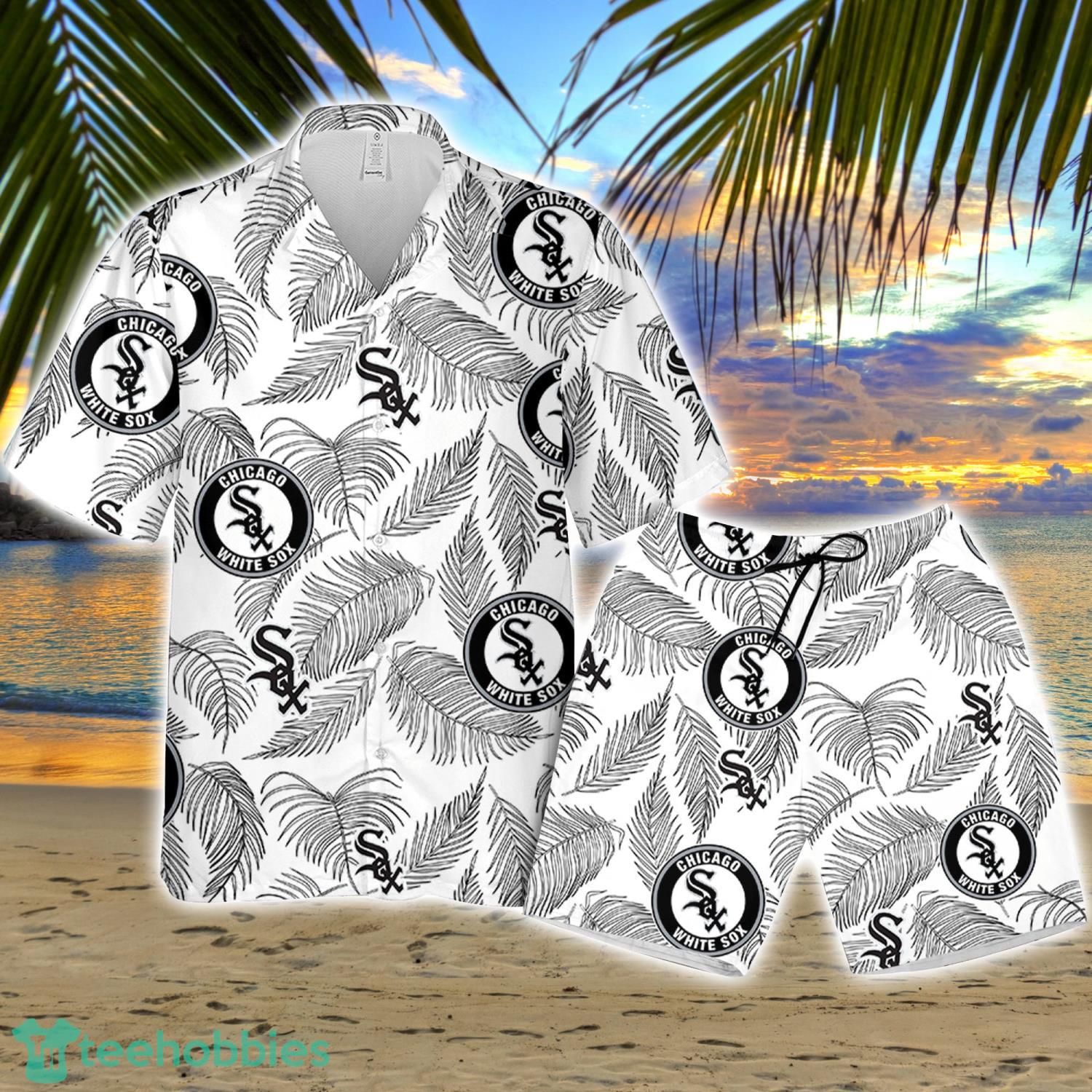 Chicago White Sox Palm Leaves Pattern Tropical Hawaiian Shirt