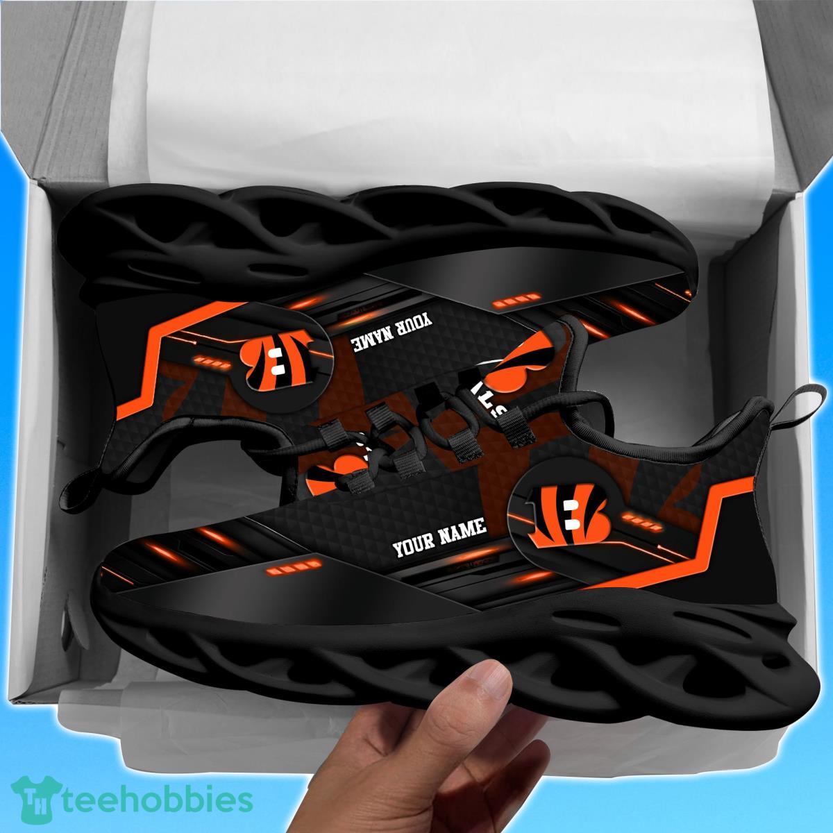Cincinnati BengalsPersonalized NFL Sport Black Max Soul Shoes Best Gift For Men And Women Fans Product Photo 2