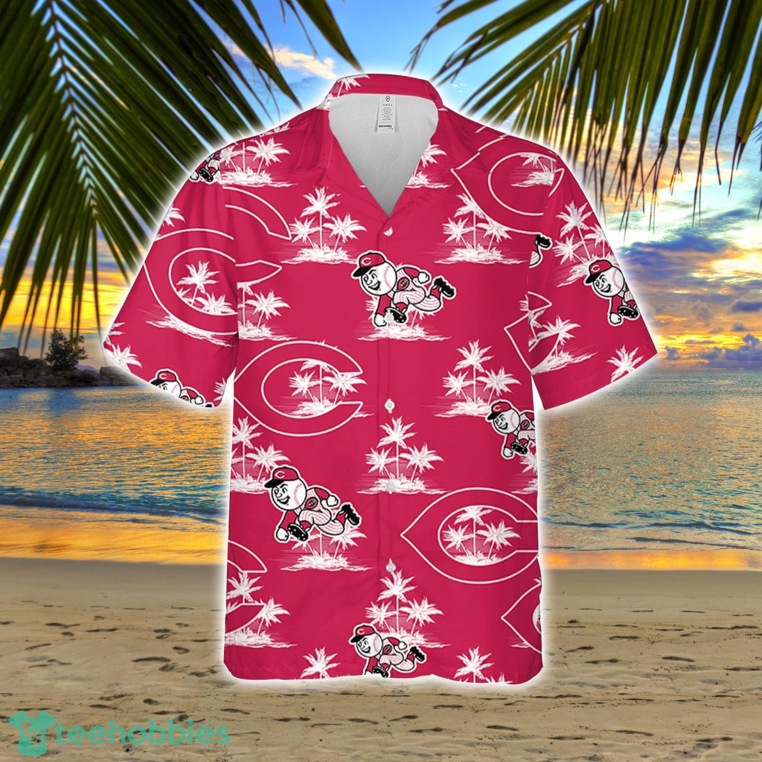 Cincinnati Reds Baseball Coconut Island Pattern Hawaiian Shirt And Shorts Summer Gift Product Photo 2