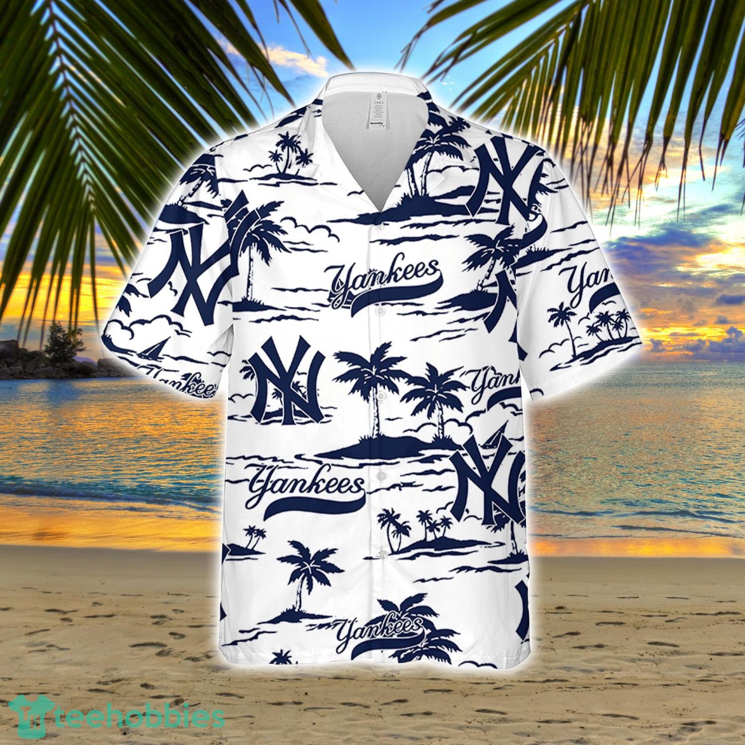 Unique Coconut Tree New York Yankees Hawaiian Shirt, Beach Summer Yankees  Aloha Shirt - Allsoymade