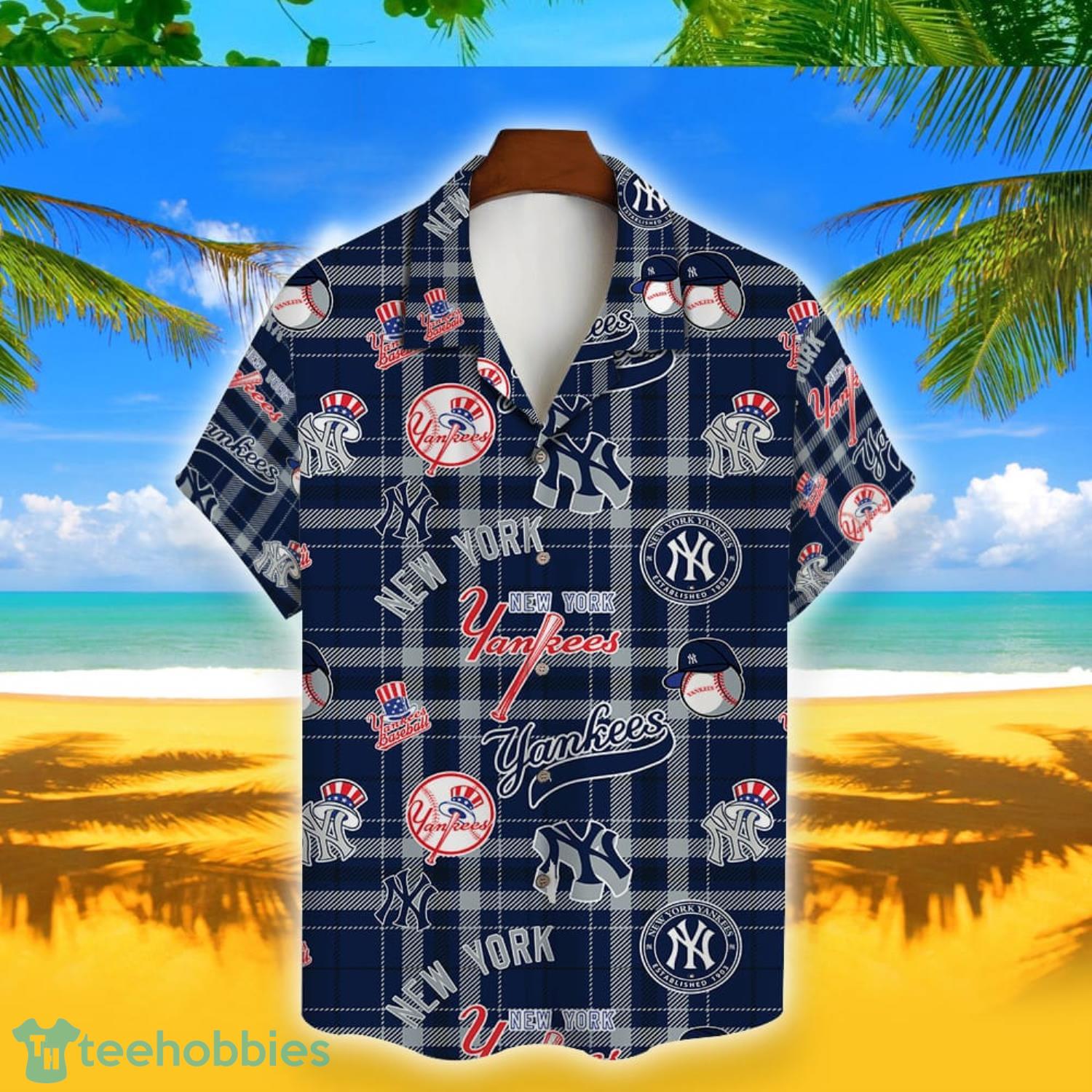 Custom Name And Number New York Yankees Baseball Cool Hawaiian Shirt -  Freedomdesign