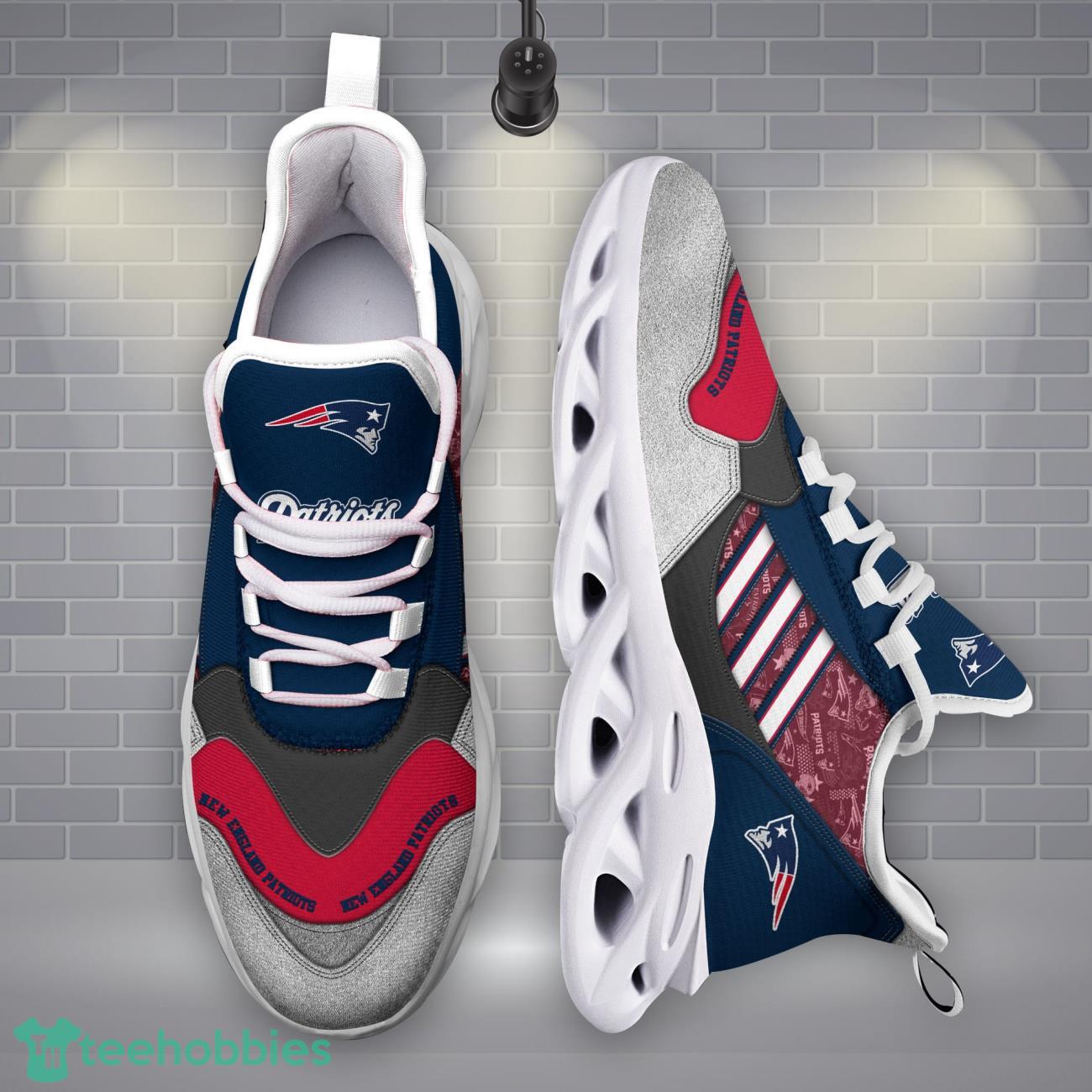New England Patriots NFL Logo Sport Team Max Soul Shoes Clunky Running Sneakers Product Photo 1