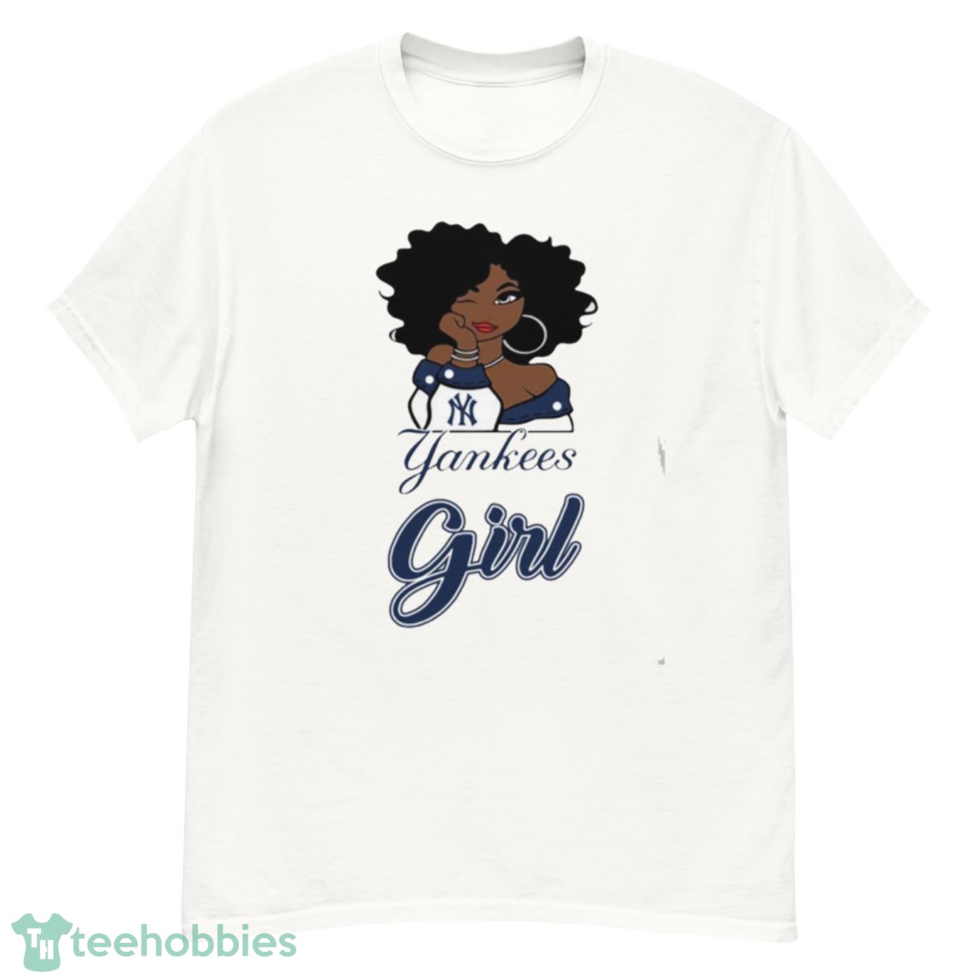 New York Yankeess Girl MLB T Shirt - G500 Men’s Classic T-Shirt