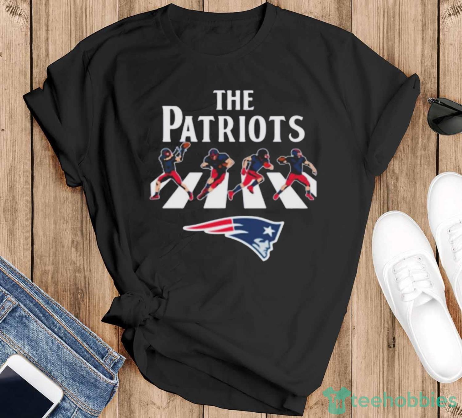 NFL Football New England Patriots Abbey Road Patriots T-Shirt - Black T-Shirt