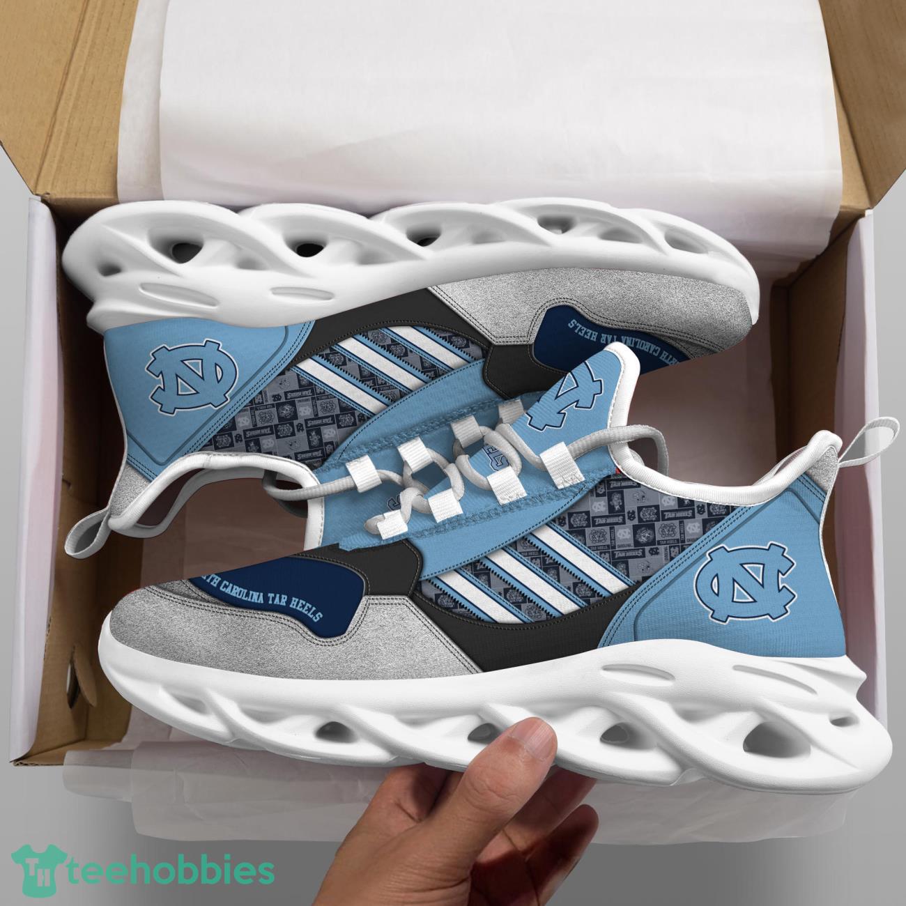 North Carolina Tar Heels NCAA2 Logo Sport Team Max Soul Shoes Clunky Running Sneakers Product Photo 2