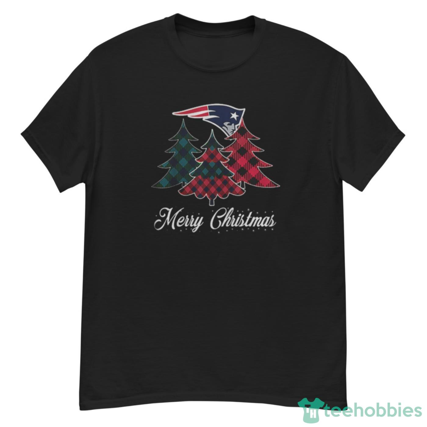New England Patriots Merry Christmas Tree Football Team Shirt Cute Gift - G500 Men’s Classic T-Shirt
