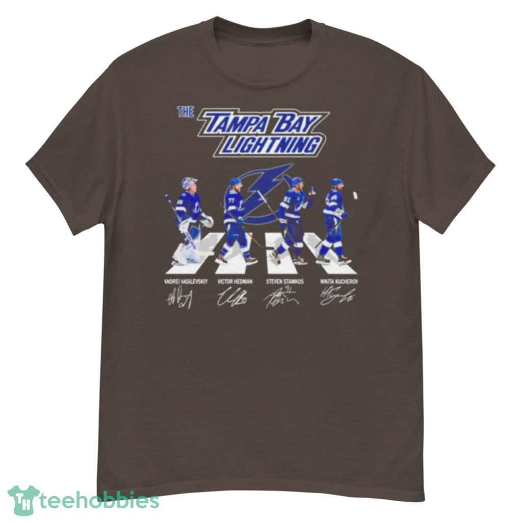 The Tampa Bay Lightning Hockey Team Abbey Road Signatures Shirt Product Photo 2 The Tampa Bay Lightning Hockey Team Abbey Road Signatures Shirt Product Photo 2