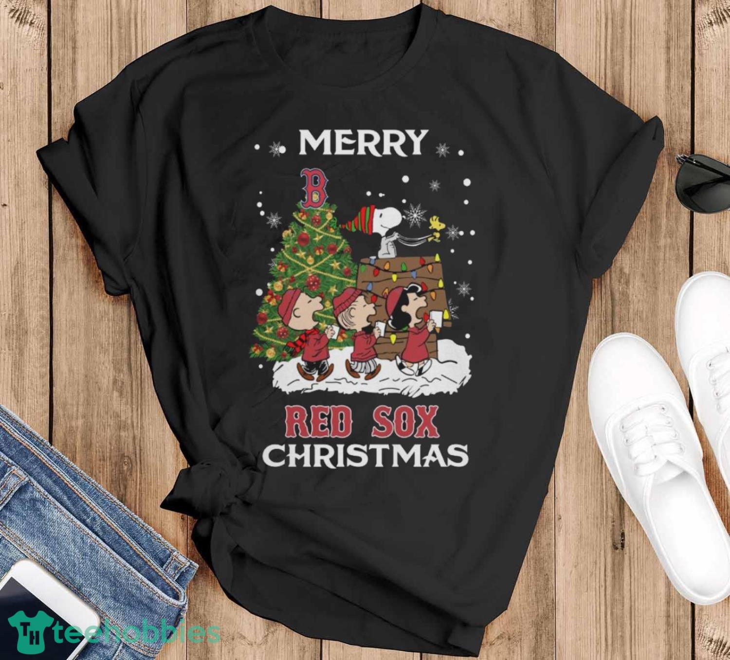 Boston Red Sox Snoopy Family Christmas Shirt Gift For Christmas - Black T-Shirt
