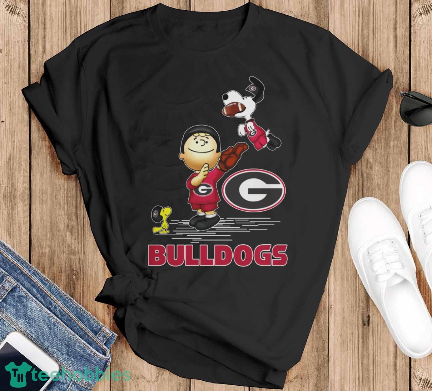 Georgia Bulldogs The Peanuts Sport Fans Christmas Shirt Gift For Christmas - Black T-Shirt