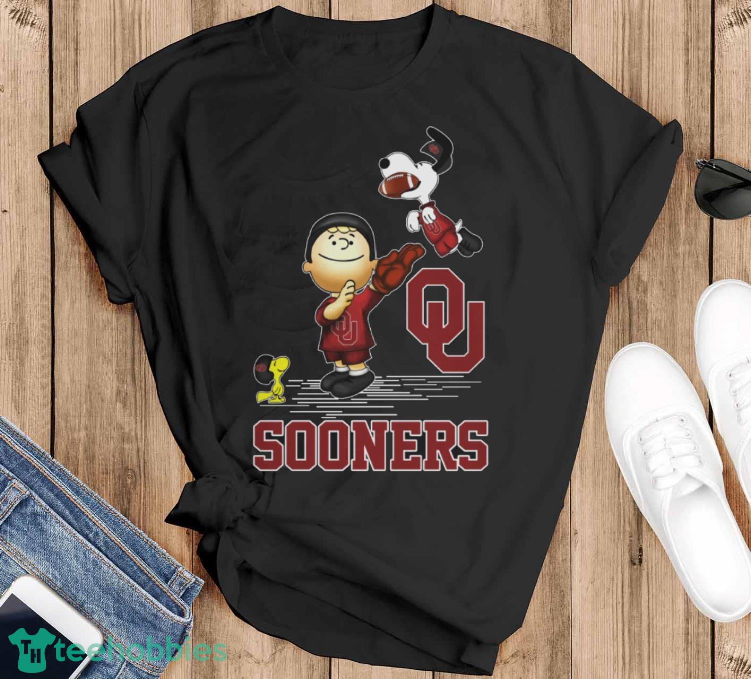 Oklahoma Sooners The Peanuts Sport Fans Christmas Shirt Gift For Christmas - Black T-Shirt