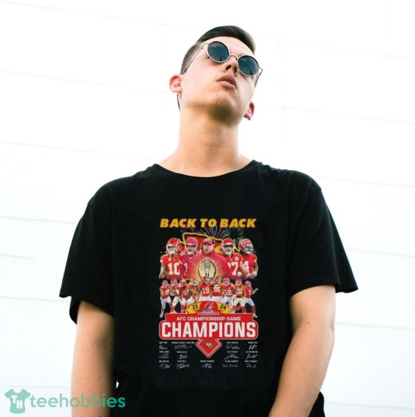 Kansas City Chiefs Back To Back 2023 2024 AFC Championship Game Champions Signatures Shirt - G500 Gildan T-Shirt