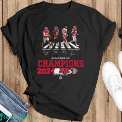 Kansas City Chiefs Is Champions Of AFC Championship Game Season 2023-2024 At Jan 28 MT Bank Stadium Abbey Road Team Member Signatures Shirt - Black T-Shirt