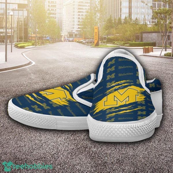 Michigan Wolverines Logo Team Slip On Shoes Trending Goft For Fans Product Photo 1