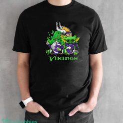 Minnesota Vikings Baby Yoda Happy St.Patrick’s Day Shamrock Shirt - Black Unisex T-Shirt