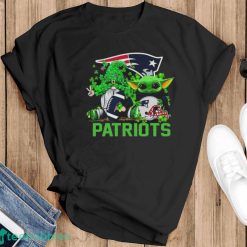 New England Patriots Baby Yoda Happy St.Patrick’s Day Shamrock Shirt - Black T-Shirt