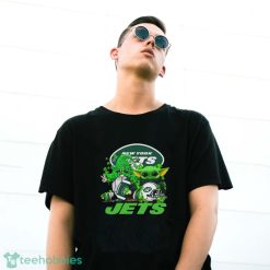 New York Jets Baby Yoda Happy St.Patrick’s Day Shamrock Shirt - G500 Gildan T-Shirt