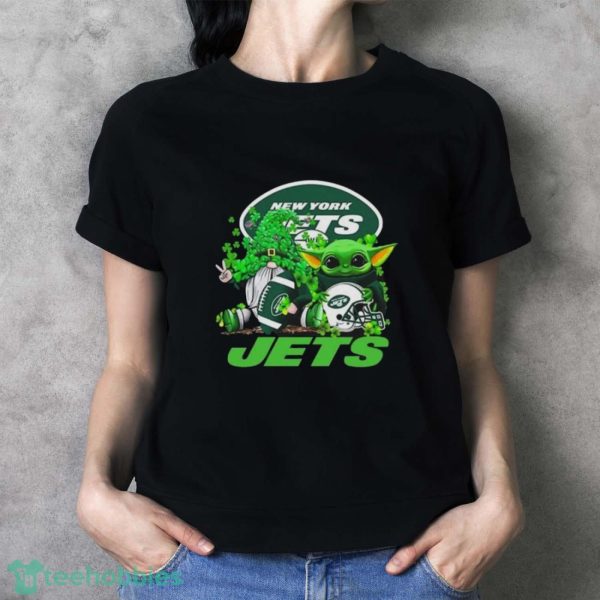 New York Jets Baby Yoda Happy St.Patrick’s Day Shamrock Shirt - Ladies T-Shirt
