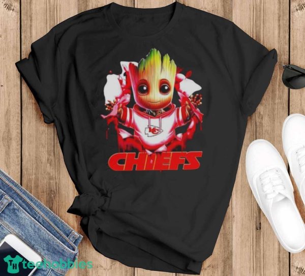 NFL Kansas City Chiefs Baby Groot shirt - Black T-Shirt
