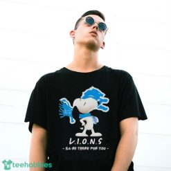 Official Detroit Lions I’ll Be There For You Friends Snoopy Shirt - G500 Gildan T-Shirt