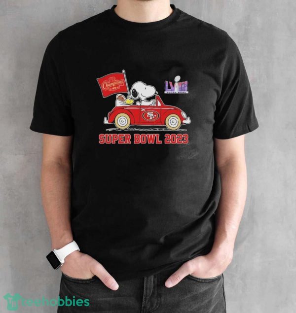 Official Peanuts Snoopy And Woodstock On Car San Francisco 49ers NFC Champions Super Bowl 2023 Shirt - Black Unisex T-Shirt