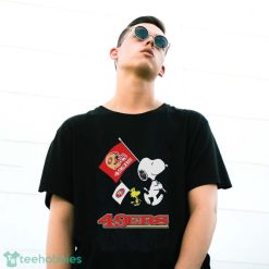 Official The Peanuts Snoopy And Woodstock San Francisco 49ers Football Flag Shirt - G500 Gildan T-Shirt
