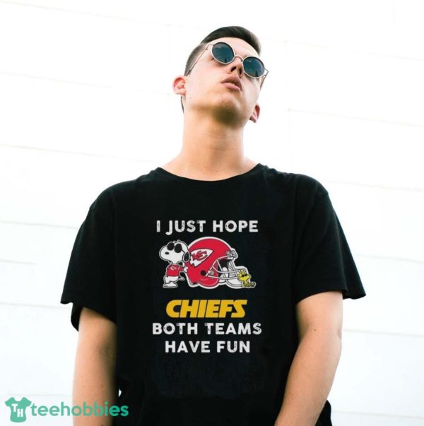 Original Snoopy I Just Hope Kansas City Chiefs Both Teams Have Fun Shirt - G500 Gildan T-Shirt