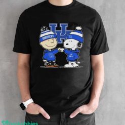 Peanuts Snoopy And Charlie Brown Friends Kentucky Wildcats Shirt - Black Unisex T-Shirt