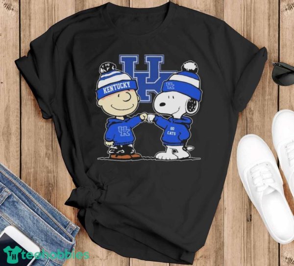 Peanuts Snoopy And Charlie Brown Friends Kentucky Wildcats Shirt - Black T-Shirt