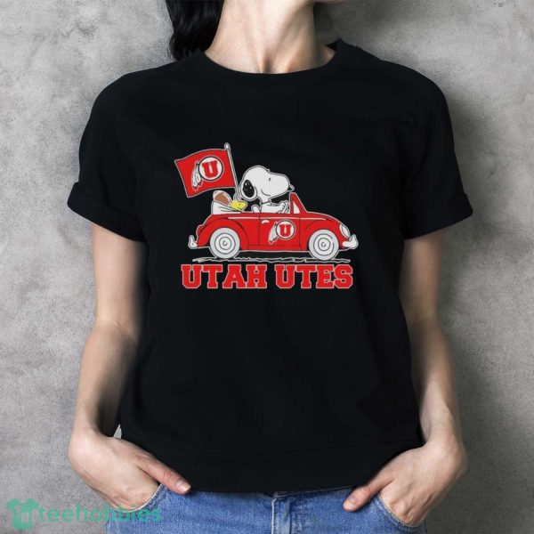 Peanuts Snoopy And Woodstock Utah Utes On Car Shirt - Ladies T-Shirt
