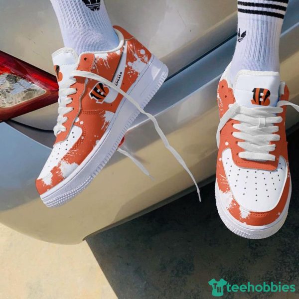 Cincinnati Bengals Brush Pattern Air Force Shoes Men Women Sneakers AF1 Sneakers Product Photo 2