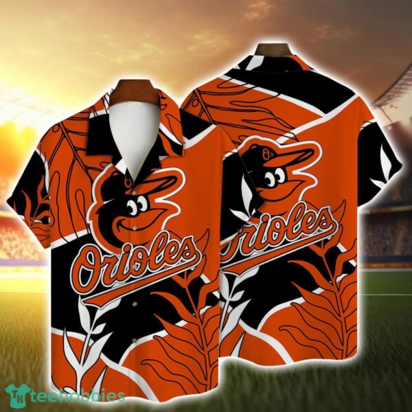 Baltimore Orioles Team Logo Vintage Leaf Pattern Hawaiian Shirt Product Photo 1