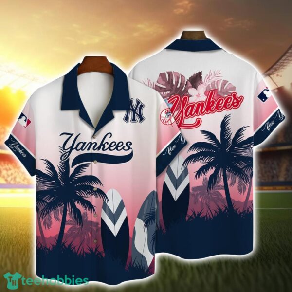 New York Yankees MLB Coconut Surfboard Pattern 3D Hawaiian Shirt For Fans Product Photo 1