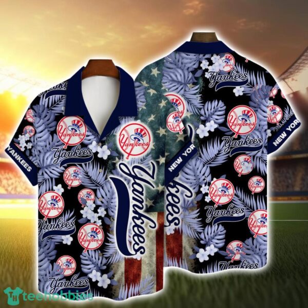 New York Yankees MLB Flower And Flag Pattern Hawaiian Shirt Summer Gift Product Photo 1