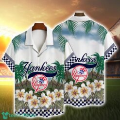 New York Yankees Team Logo Beach Floral 3D Hawaiian Shirt Product Photo 1