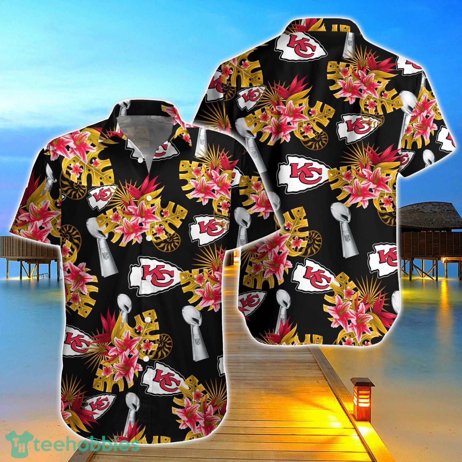 Kansas City Chiefs Super Bowl Hawaiian Shirt Product Photo 1