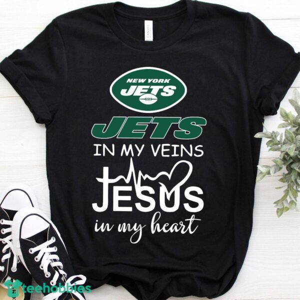 New York Jets Jesus T-Shirt Hoodie Sweatshirt Product Photo 3