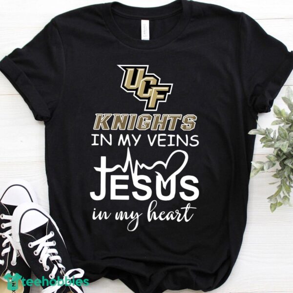 UCF Knights Jesus T-Shirt Hoodie Sweatshirt Product Photo 3