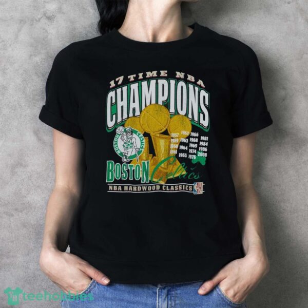 BOSTON CELTICS MEN'S MITCHEL & NESS FINALS T-SHIRT - Ladies T-Shirt