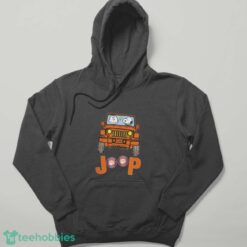 Clemson Tigers Snoopy And Charlie Brown Driving Jeep T-Shirt - Hoodie