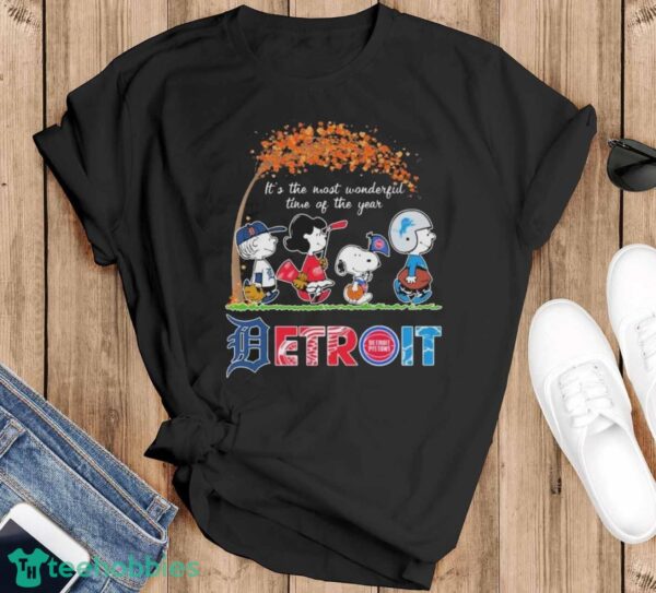 Detroit Sports Teams X Peanuts Characters It’s The Most Wonderful Time Of The Year Shirt - Black T-Shirt