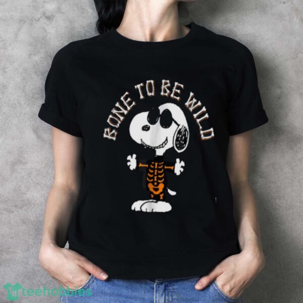 Funny Peanuts Halloween Snoopy Bone To Be Wild Shirt - Ladies T-Shirt