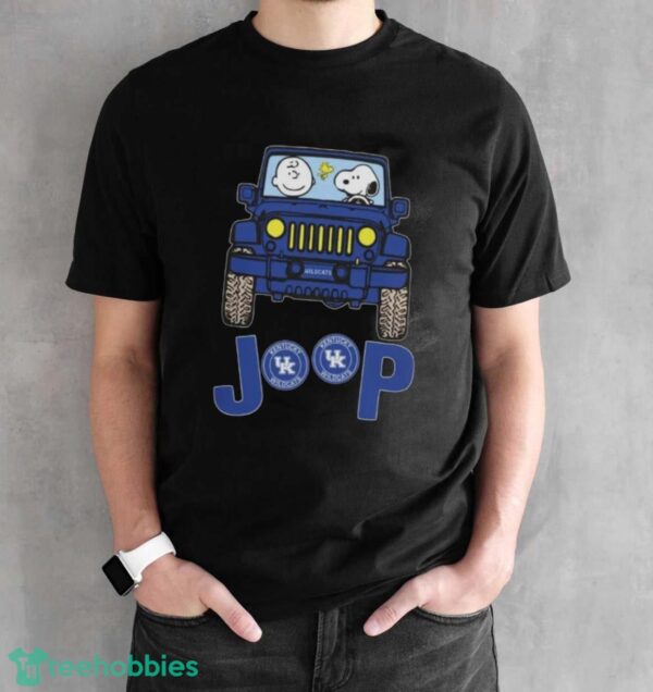 Kentucky Wildcats Snoopy And Charlie Brown Driving Jeep T-Shirt - Black Unisex T-Shirt
