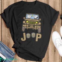 New Orleans Saints Snoopy And Charlie Brown Driving Jeep T-Shirt - Black T-Shirt