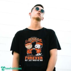 Official Official Peanuts Snoopy And Charlie Brown Cincinnati Bengals Forever Not Just When We Win Shirt - G500 Gildan T-Shirt